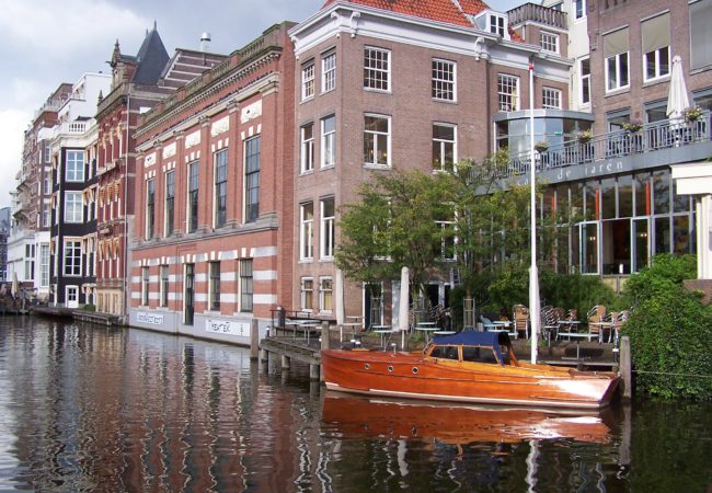 Amsterdam Cafe de Jaren By dfourgeron/ Flickr