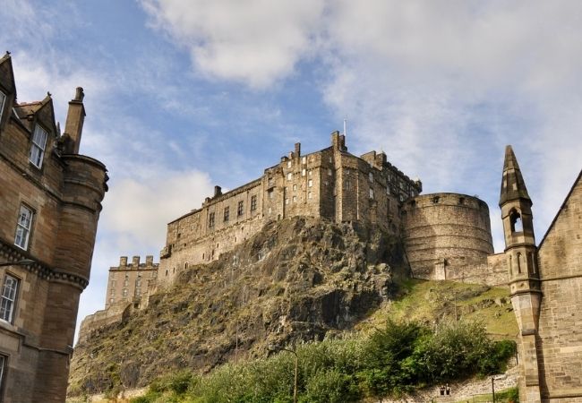 Castles in Edinburgh Castles in Edinburgh