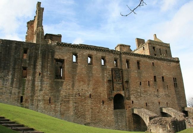 Castles in Edinburgh Castles in Edinburgh