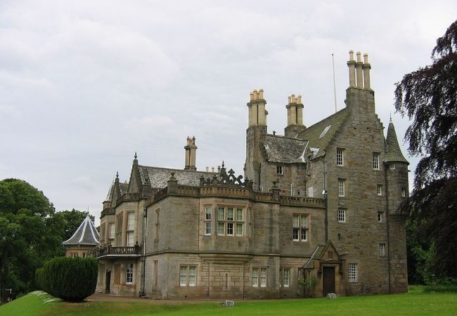 Castles in Edinburgh Castles in Edinburgh