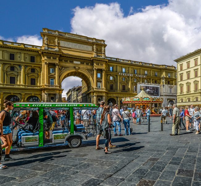 Piazza della Repubblica Piazza della Repubblica