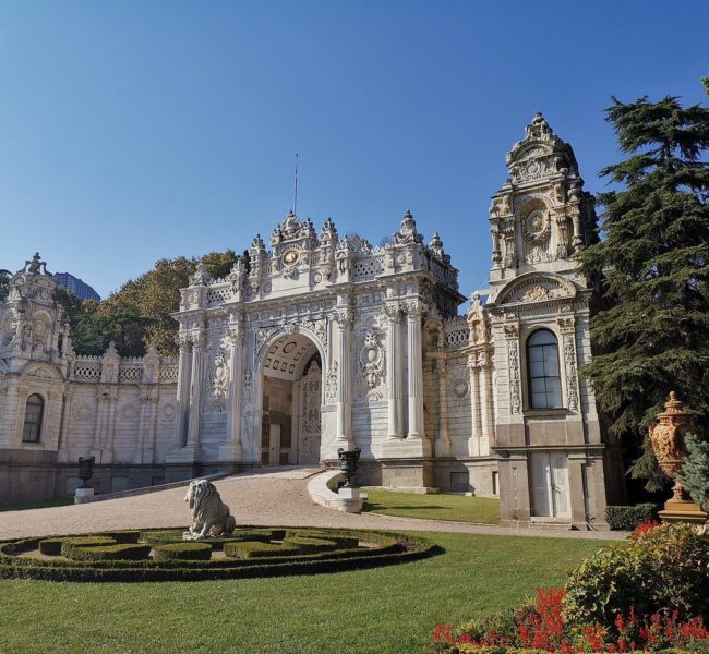 istanbul-5159052_1280 By Gabriel Retamar Caro/Pixabay